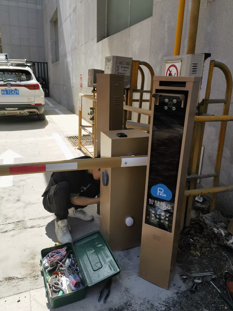 ���l܇�v�R�e���b