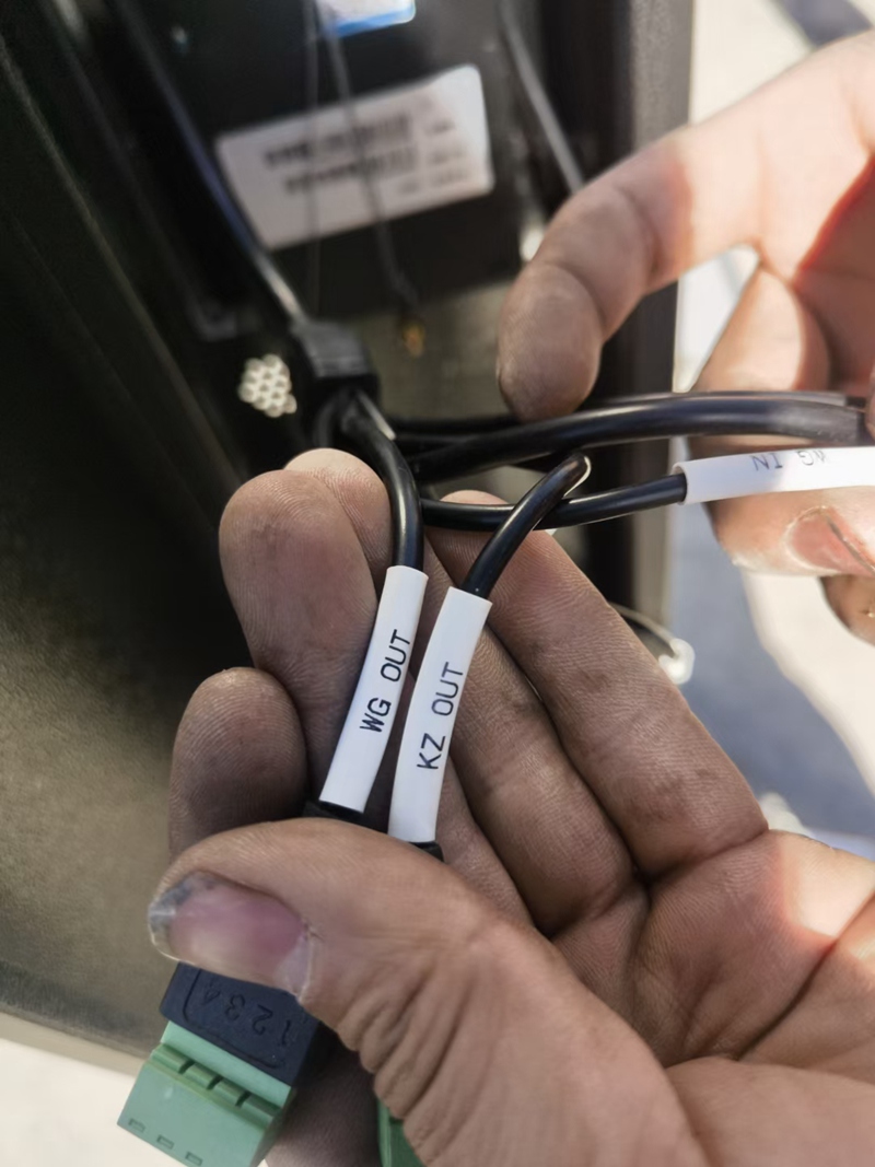 ���l܇�v�R�e���b